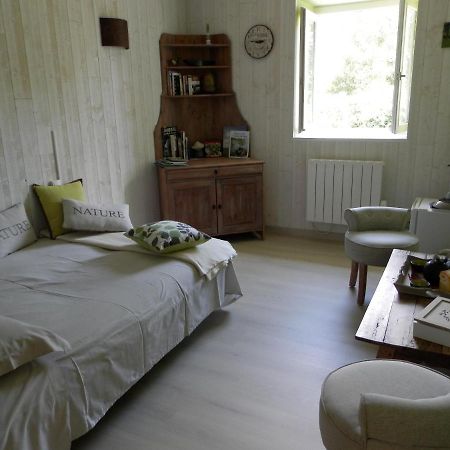 Au Pre Du Mignon Aux Portes Du Marais Poitevin Thorigny  Exteriör bild